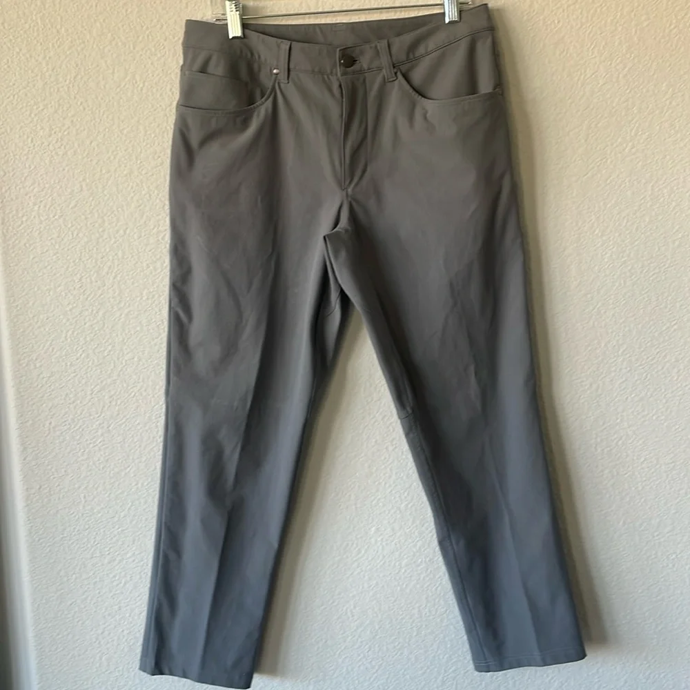 Lululemon ABC Pants‎ 32